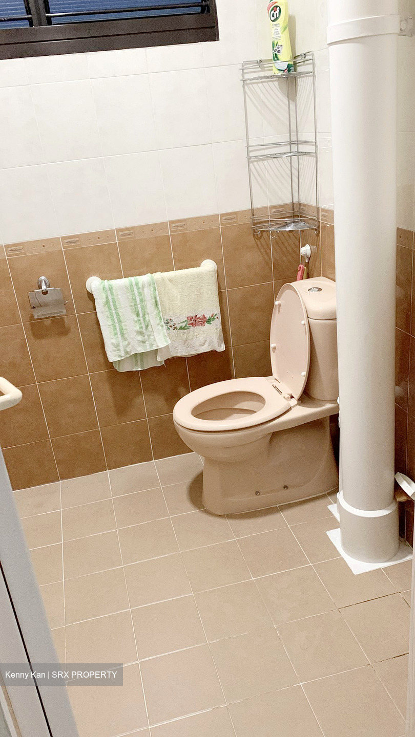 Blk 235 Gombak Gardens (Bukit Batok), HDB 3 Rooms #475206421